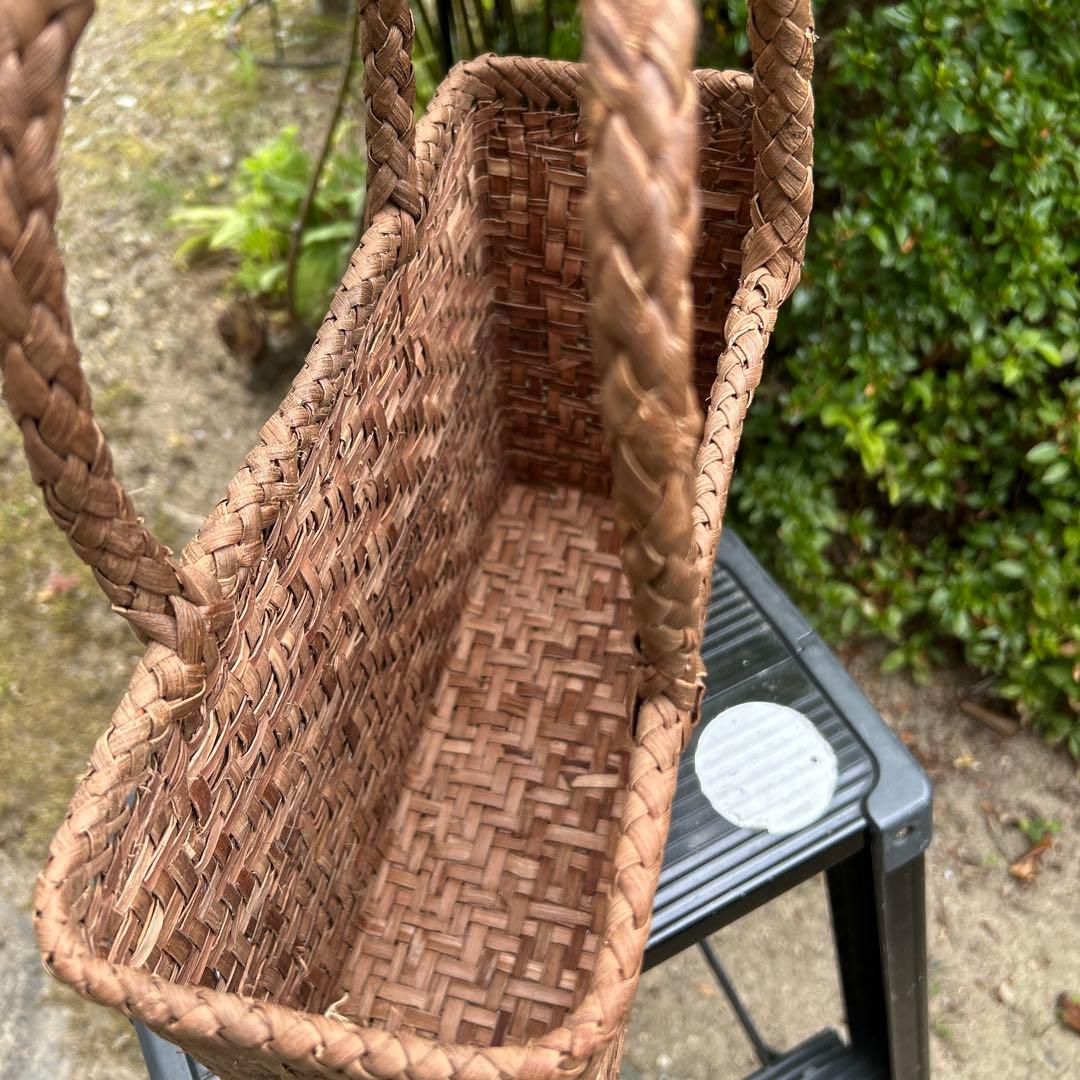 サ*ラ様 山葡萄蔓編み込みかごバッグ