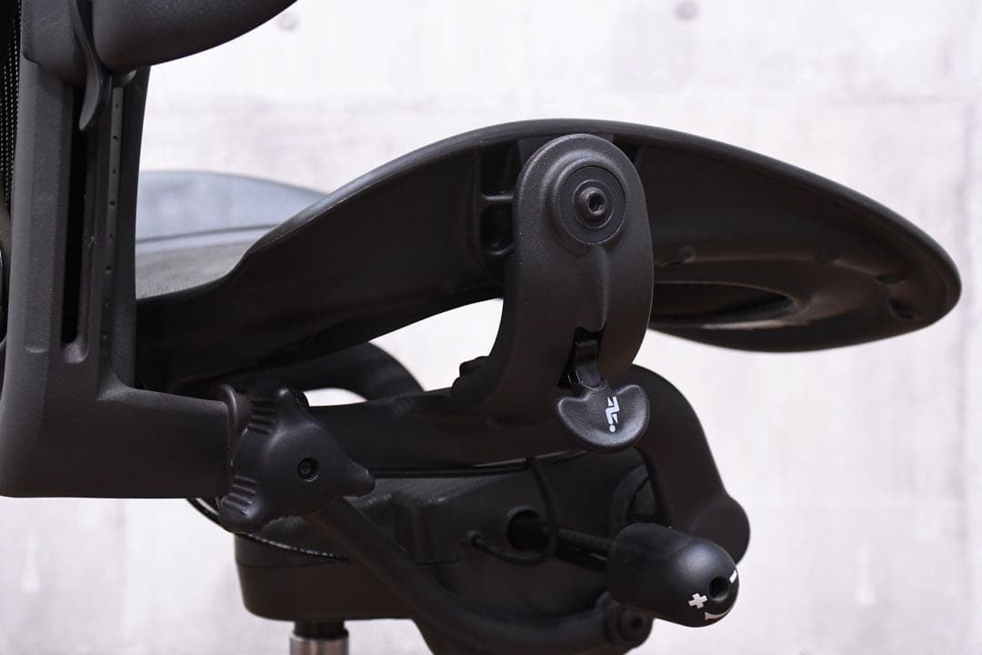 EDK1 ハーマンミラー アーロンチェア ポスチャーフィット Bサイズ フル装備