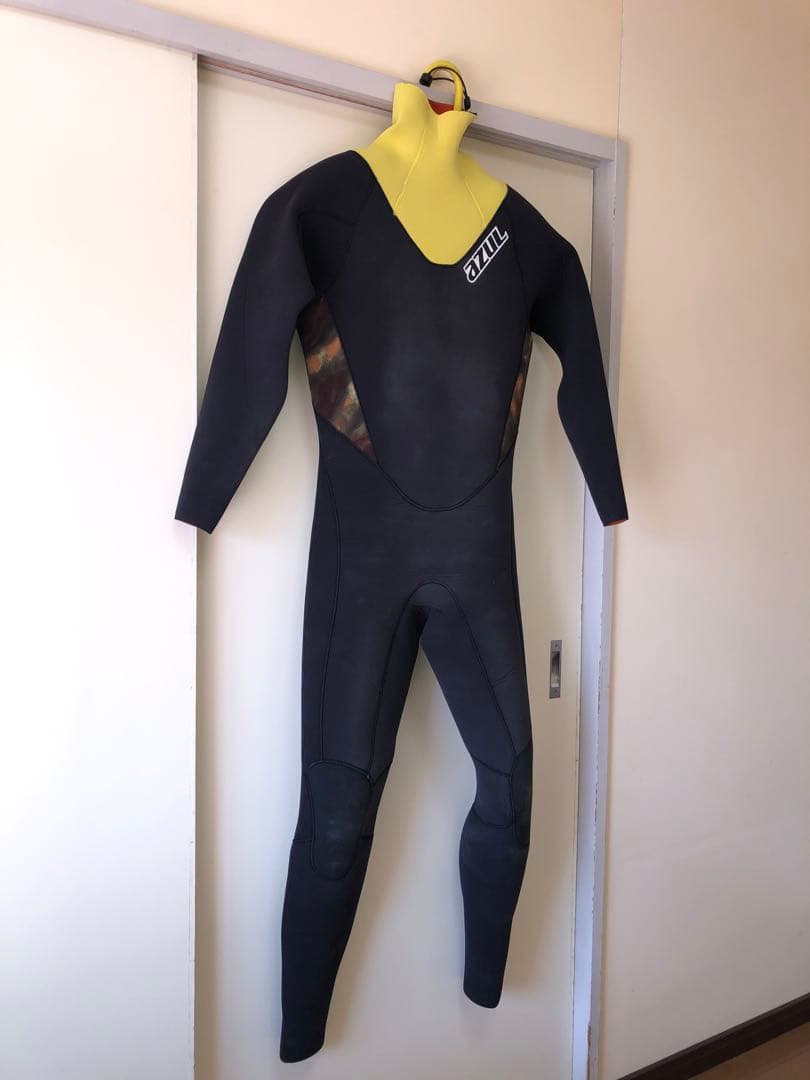 【サイズが合えばお買い得】azul セミドライ　5ミリ3ミリ　サイズML〜MLB