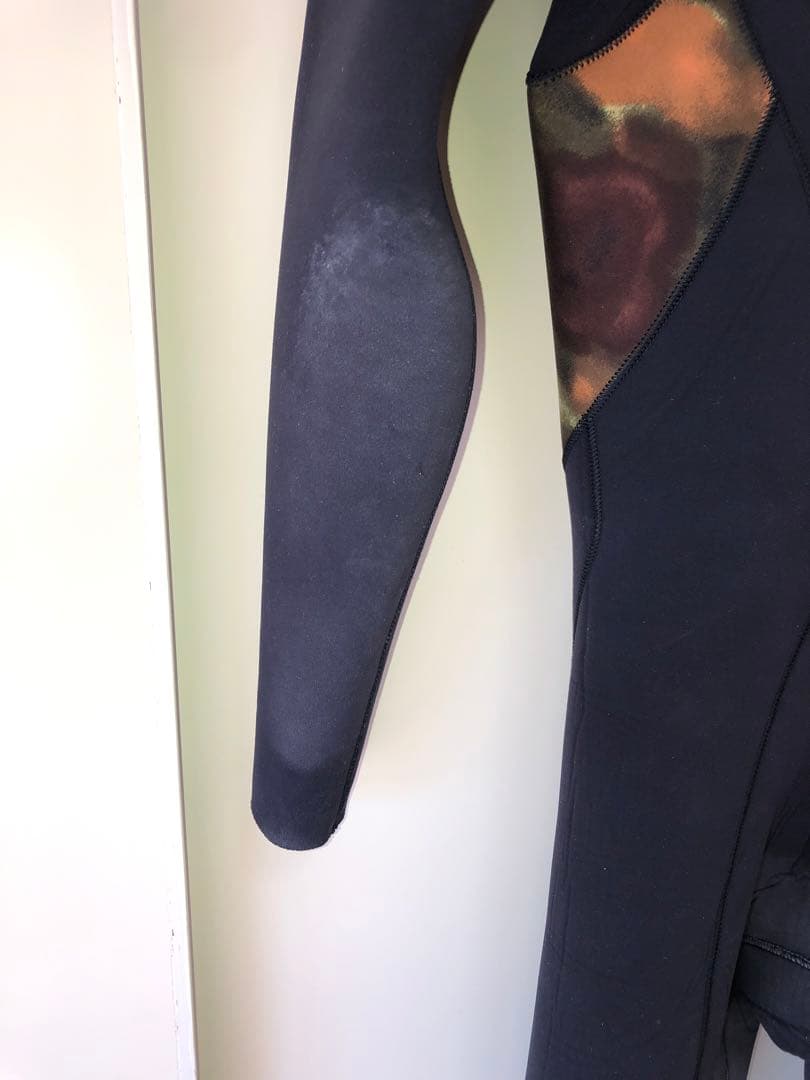 【サイズが合えばお買い得】azul セミドライ　5ミリ3ミリ　サイズML〜MLB