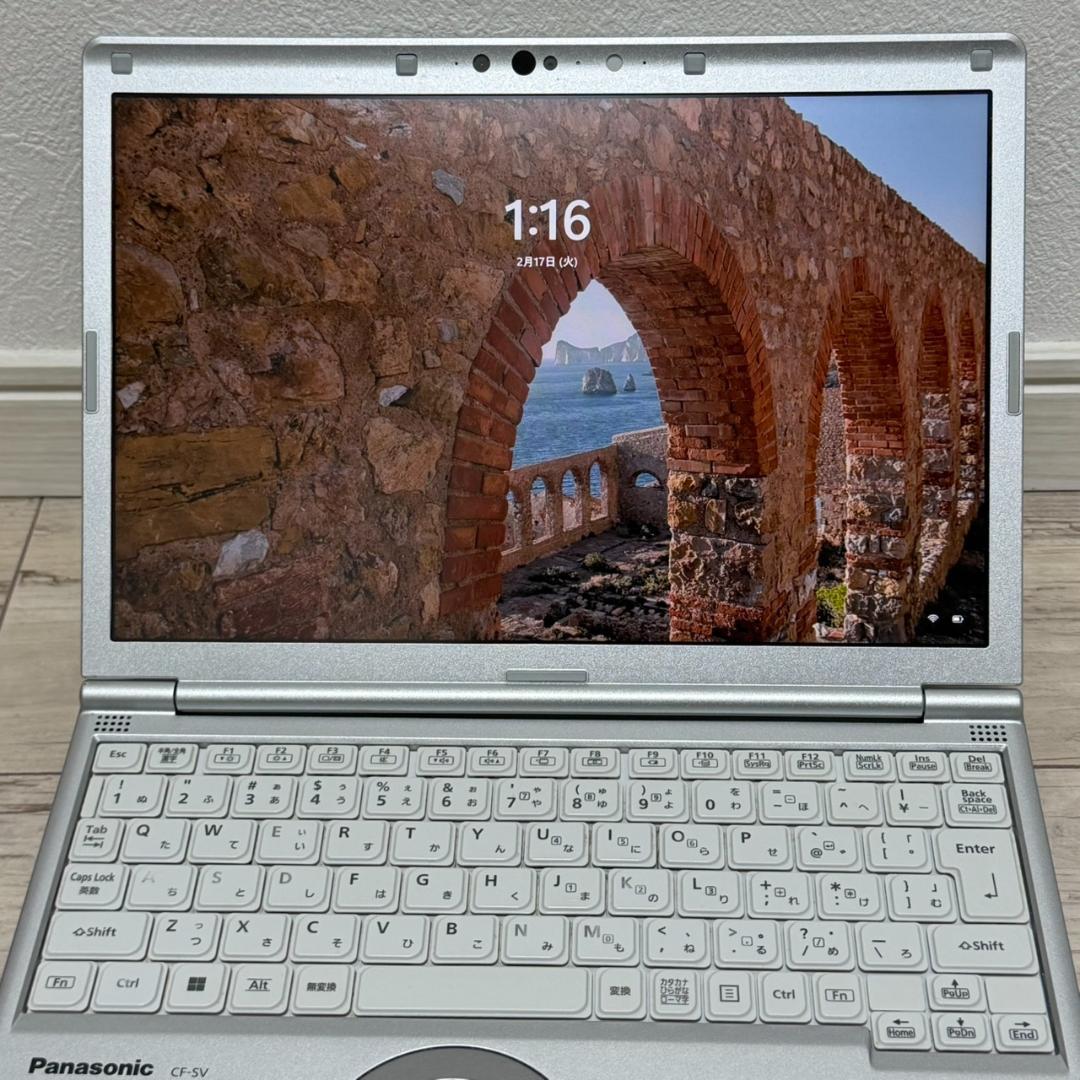 お手頃価格♬ タッチ 国産 富士通 Core i5 4GB SSD128GB