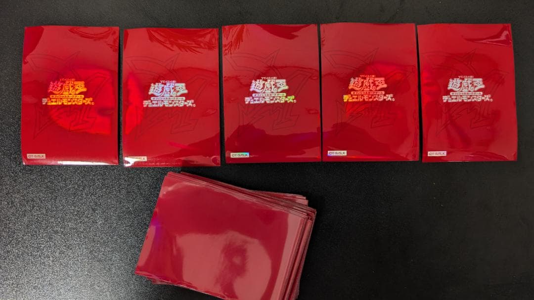 遊戯王 GX オシリスレッド 初期 スリーブ プロテクター 48枚