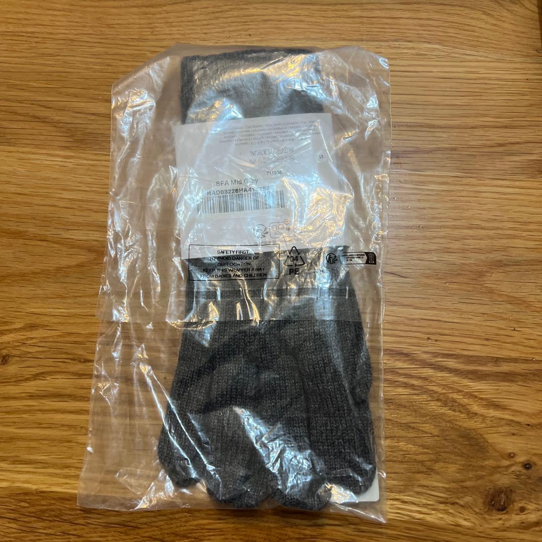 Johnstons of Elgin カシミヤショートグローブ