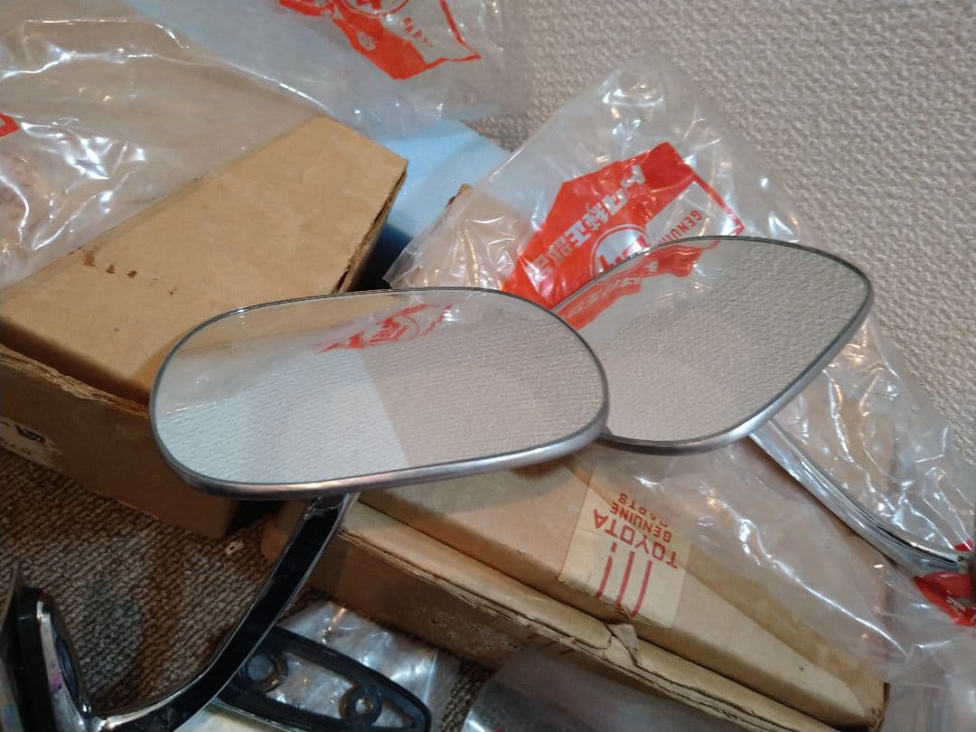 アウターミラー　トヨタ純正パーツ　87910-19055