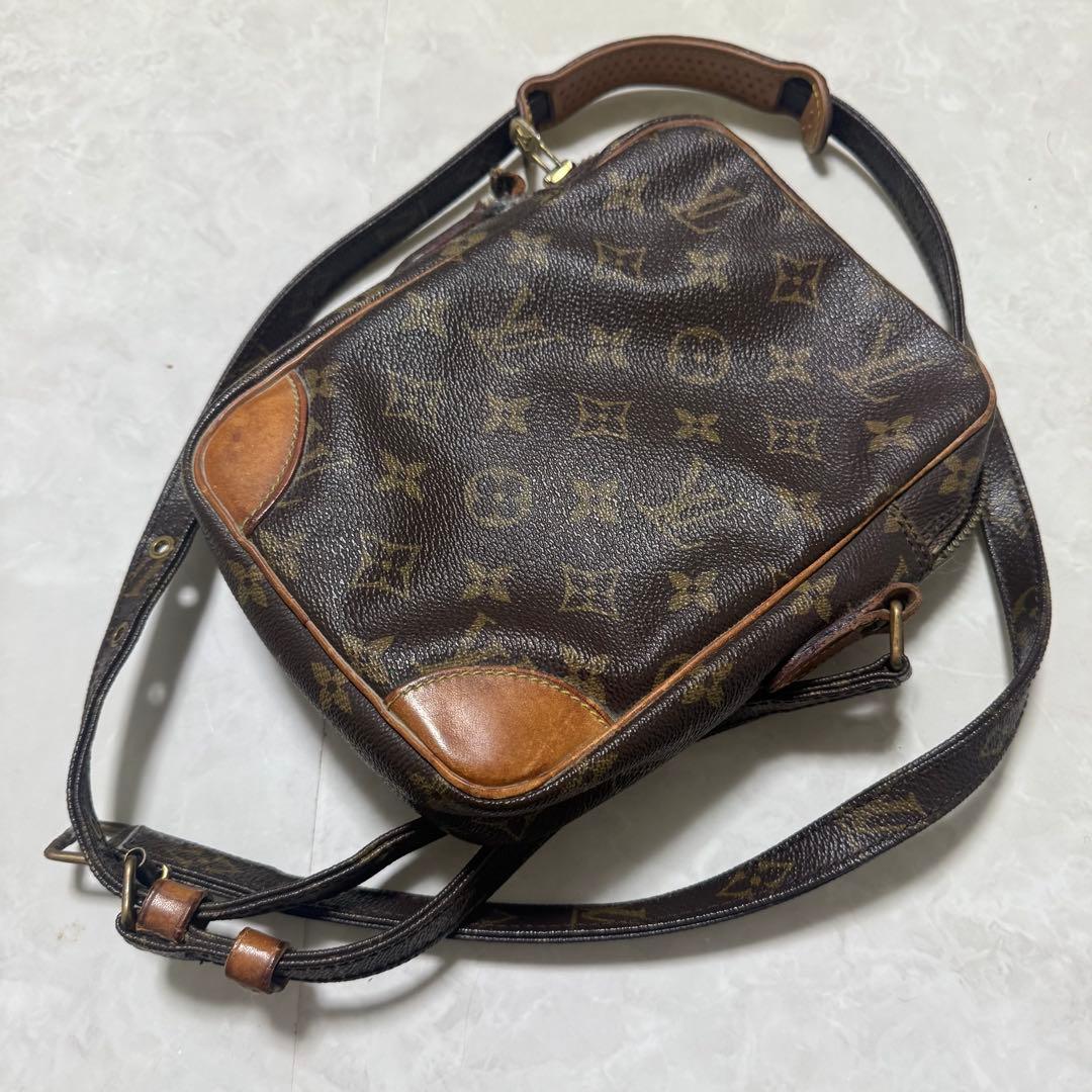 ルイ・ヴィトン　モノグラム　ショルダーバック
