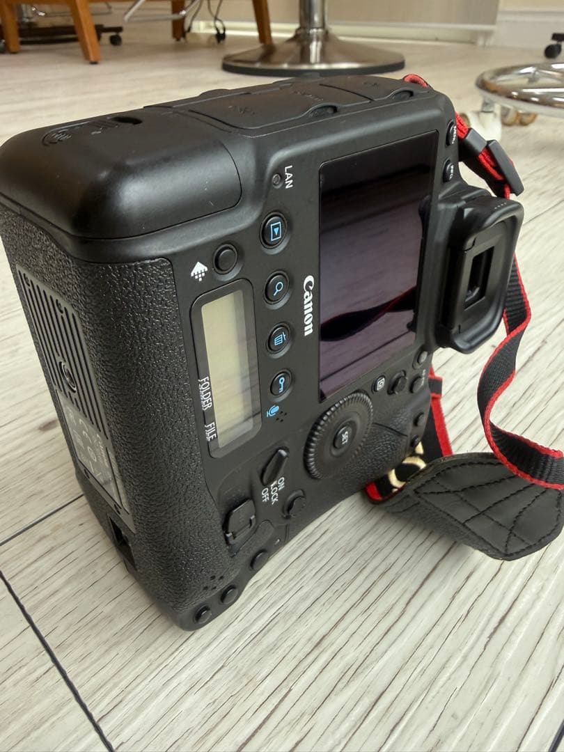 Canon EOS-1D X Mark II デジタル一眼レフ　美品