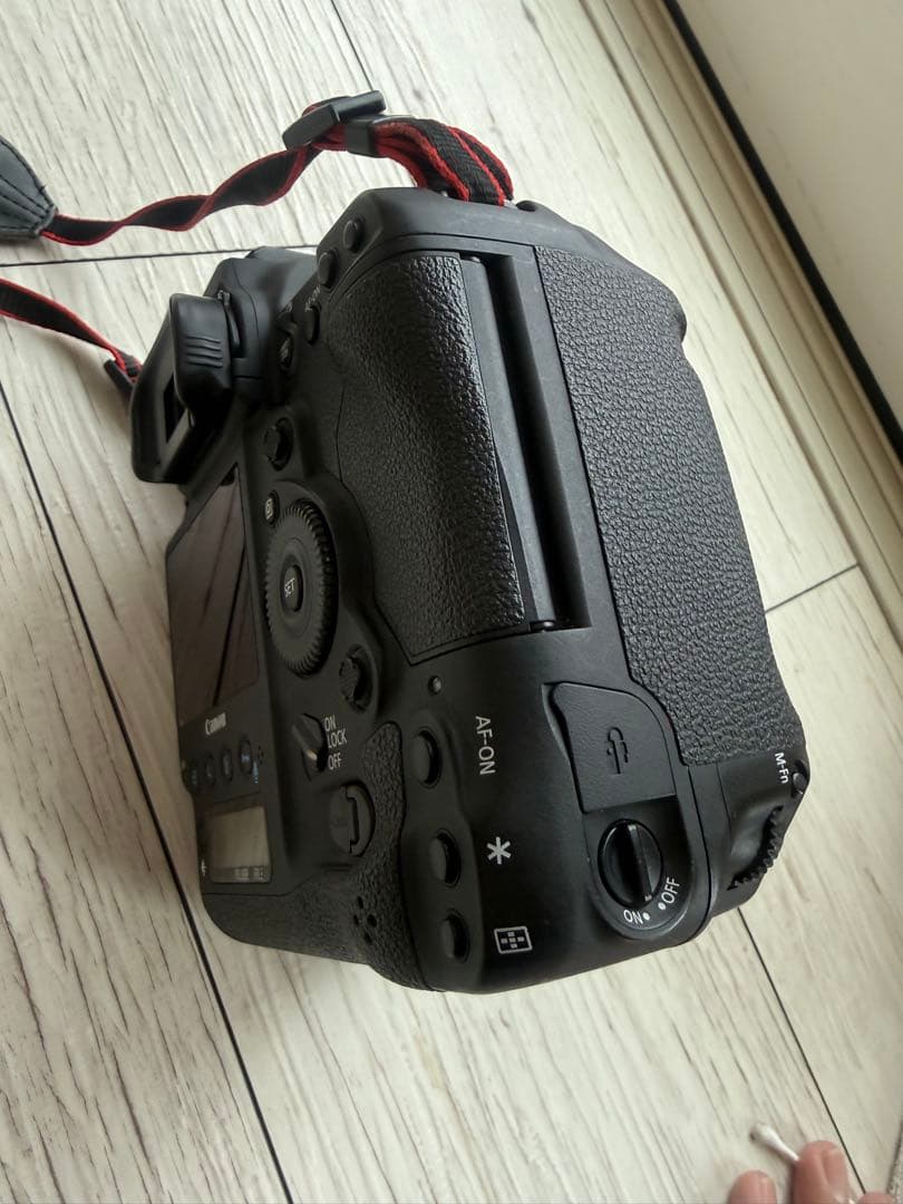 Canon EOS-1D X Mark II デジタル一眼レフ　美品