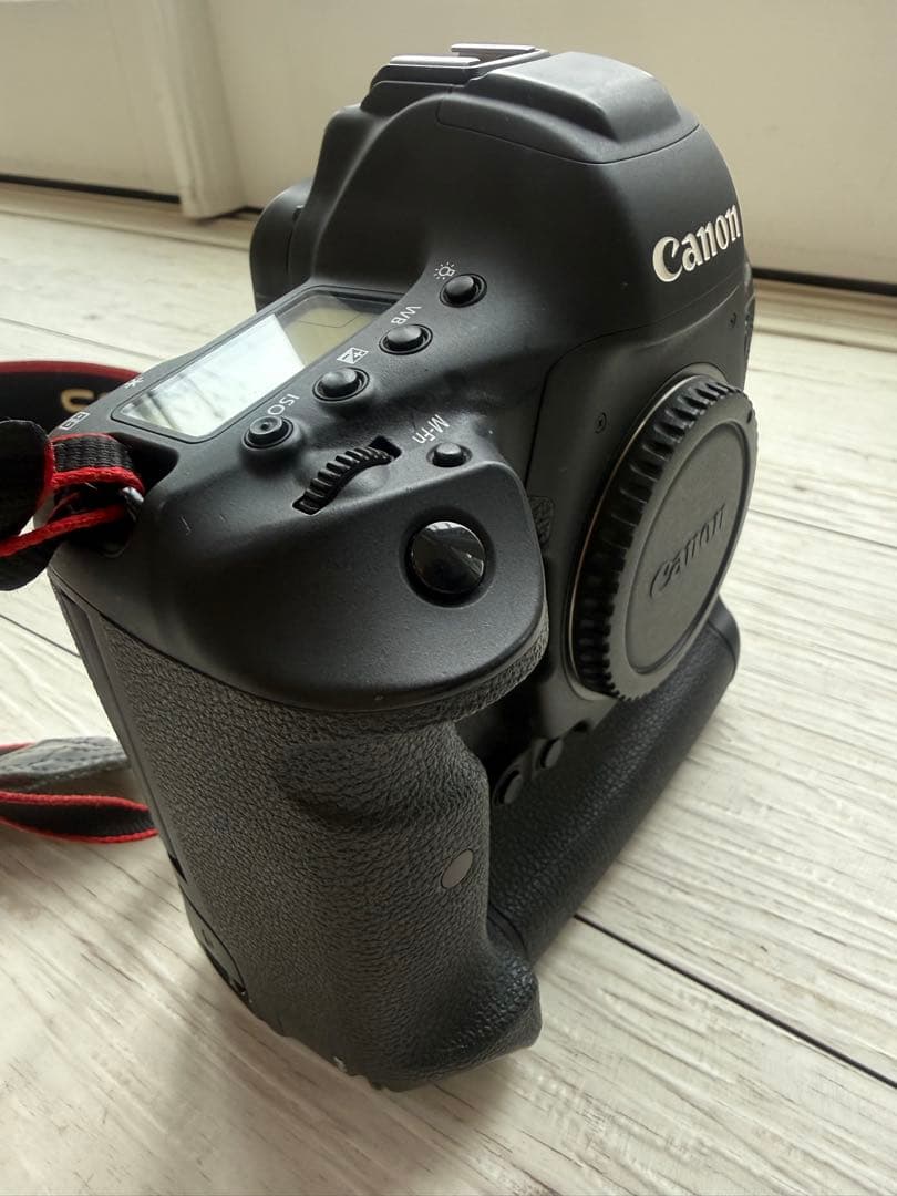 Canon EOS-1D X Mark II デジタル一眼レフ　美品