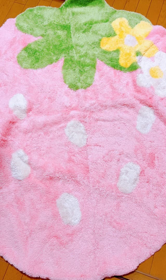 マザーガーデン　野いちご　ラグマット　ピンク