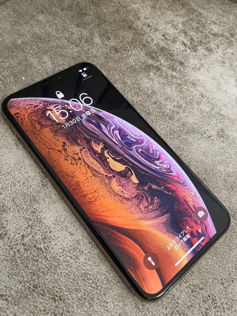 docomo iPhone Xs 256GB ゴールド