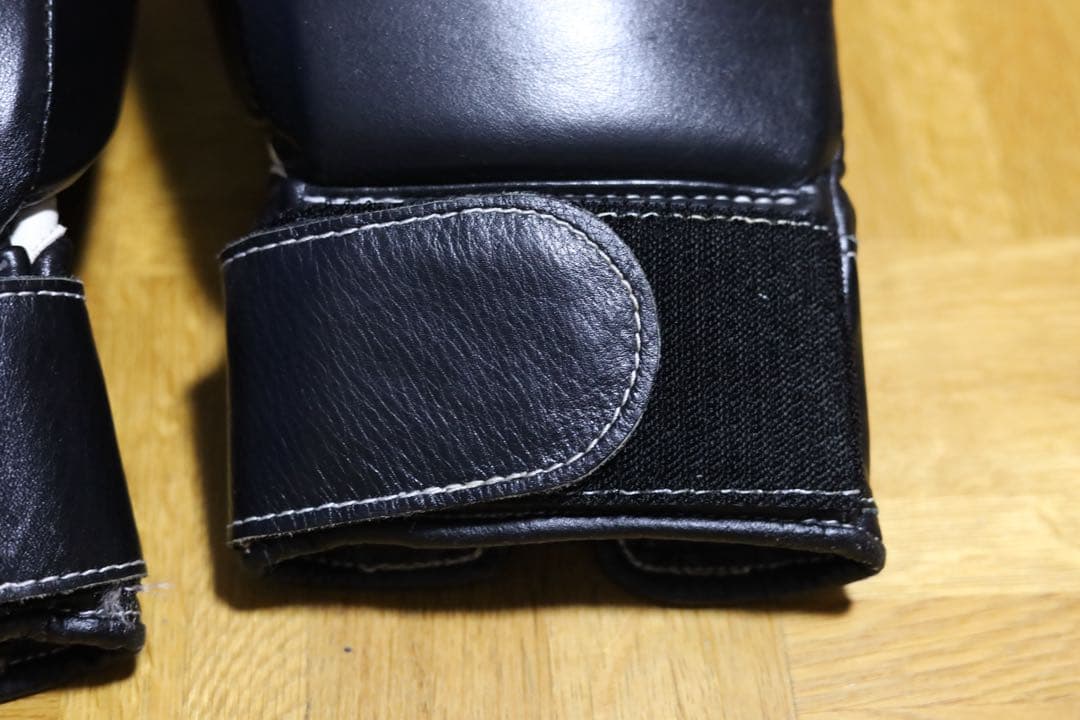 Winning グローブ 8oz 半月使用 美品 トレーニング向け