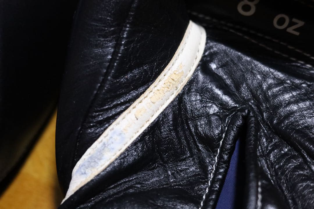 Winning グローブ 8oz 半月使用 美品 トレーニング向け