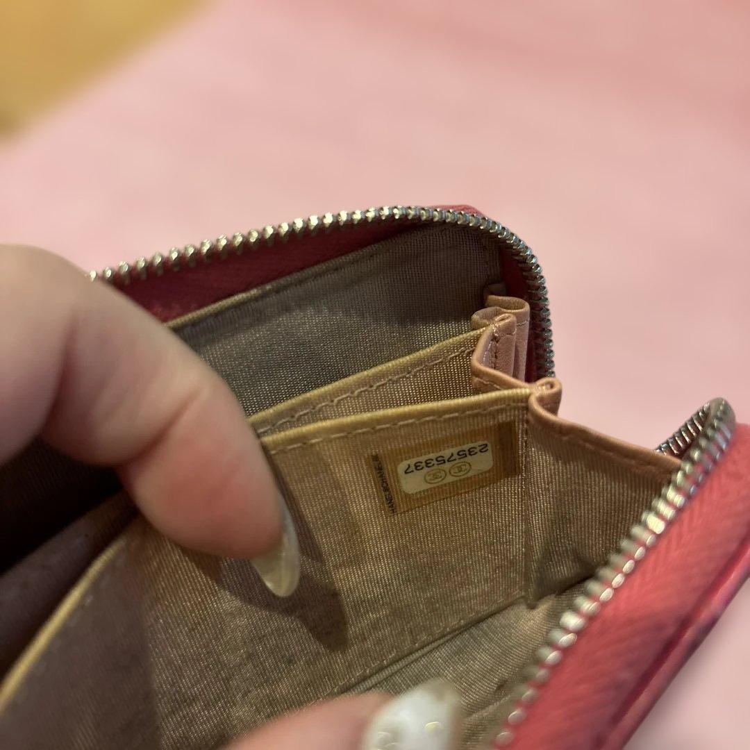 CHANEL ピンクレザーケース