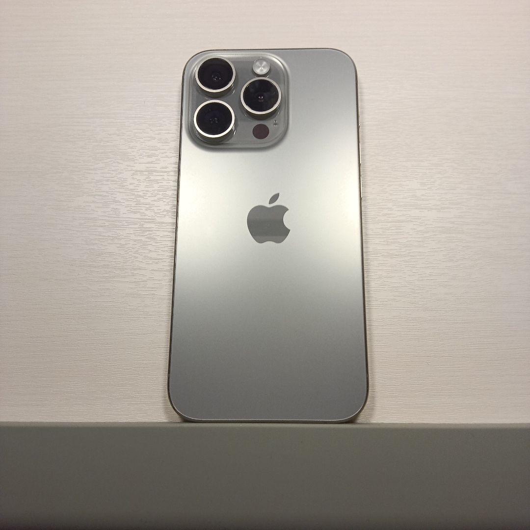Q*a様 Apple iPhone 15Pro　128GB　ナチュラルチタニウム
