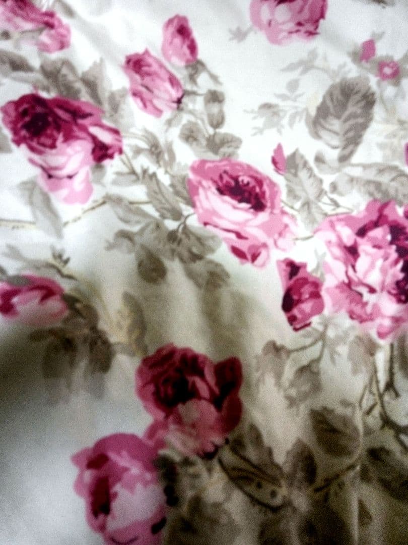 ローラアシュレイ、未使用品、布団カバー、大判枕カバー’、エプロンの３点セット