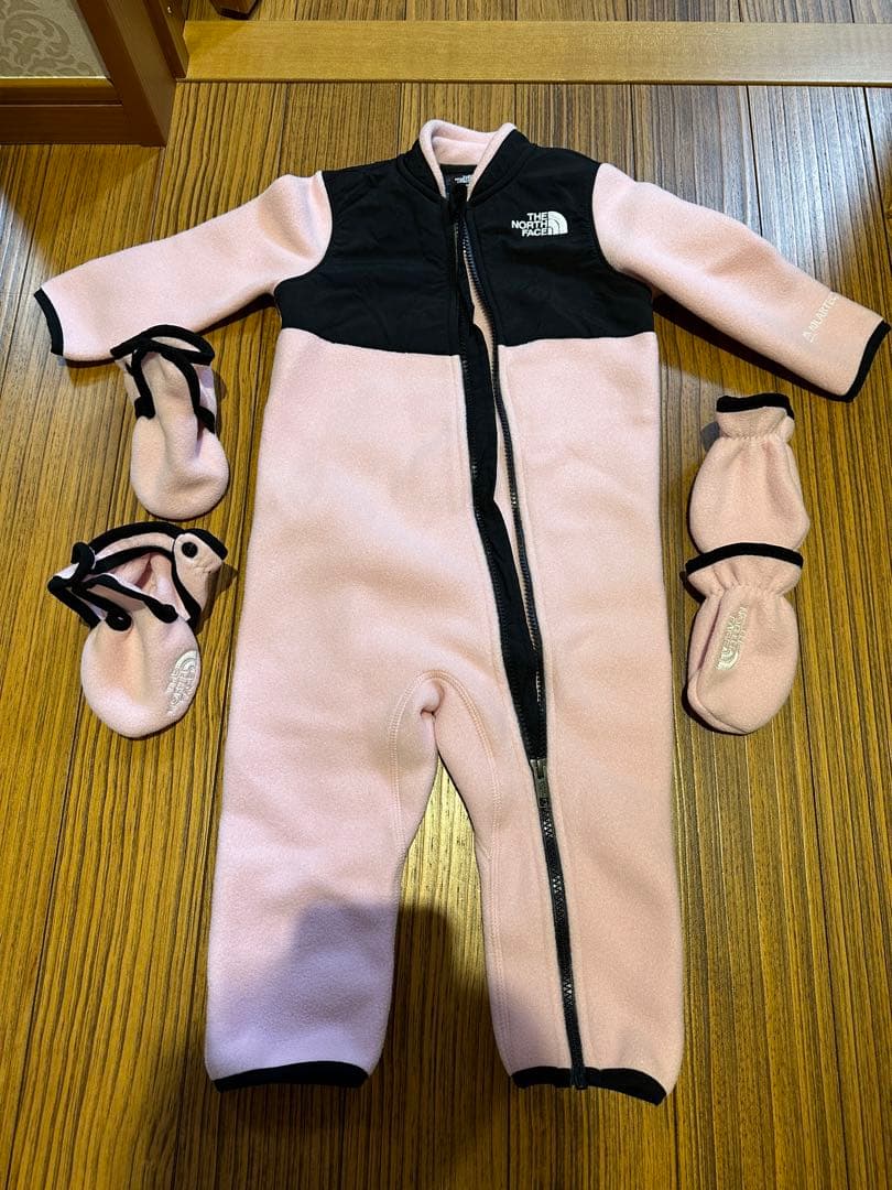 12-18ヶ月サイズ ノースフェイス ロンパース