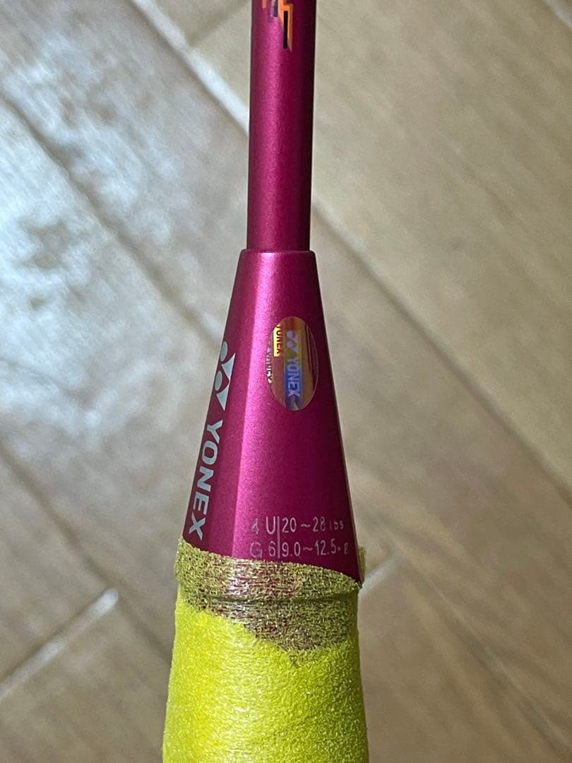 ヨネックスナノフレア700ツーア美品