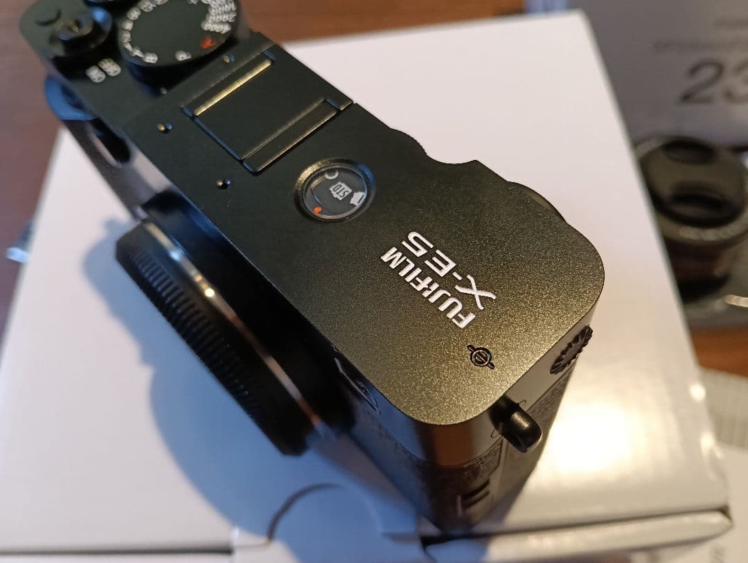 富士フイルムX-E5ショット数127枚＋ XF23mmF2.8新品