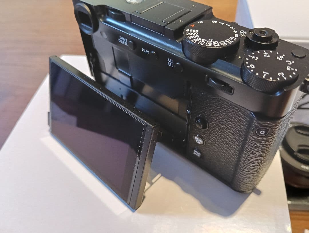 富士フイルムX-E5ショット数127枚＋ XF23mmF2.8新品