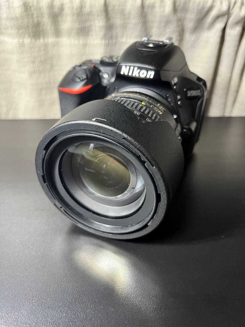 ♫ 美品 大口径レンズ付Nikon D5600 デジタル一眼レフ