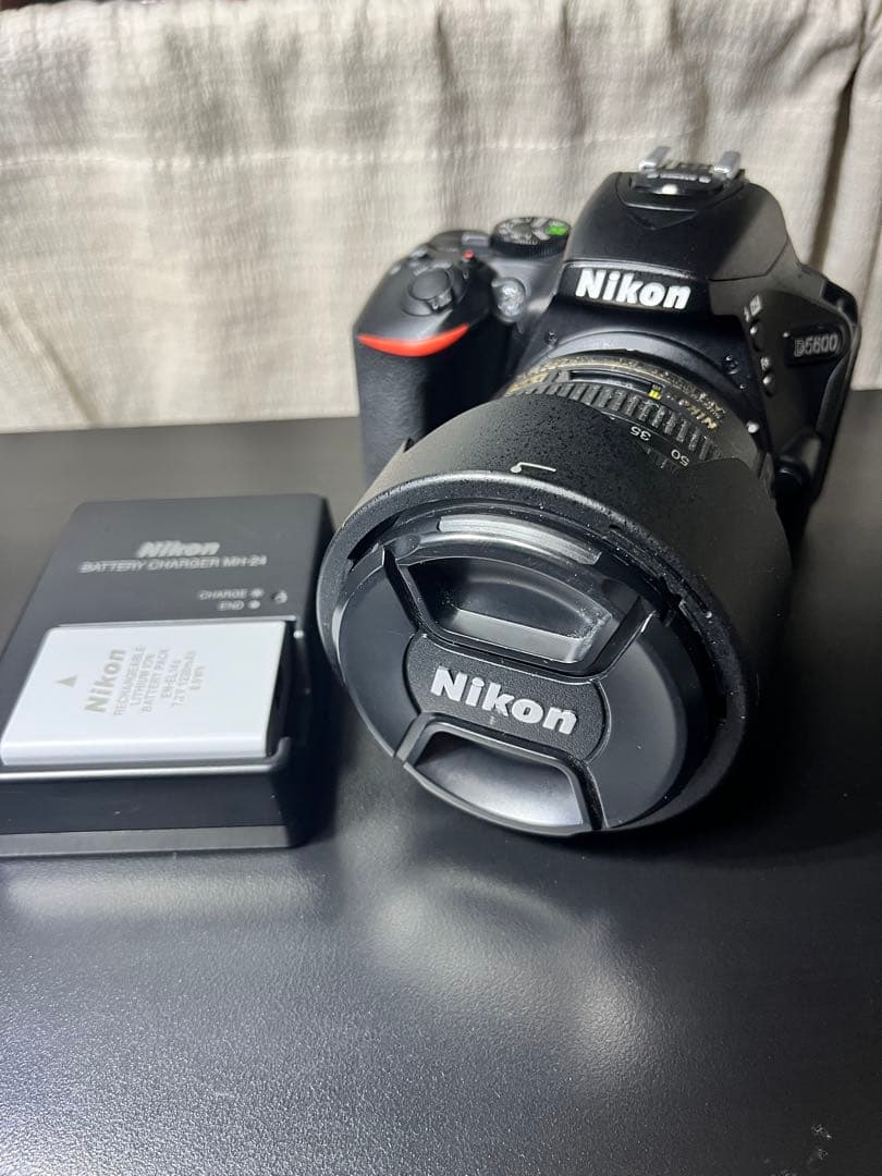 ♫ 美品 大口径レンズ付Nikon D5600 デジタル一眼レフ