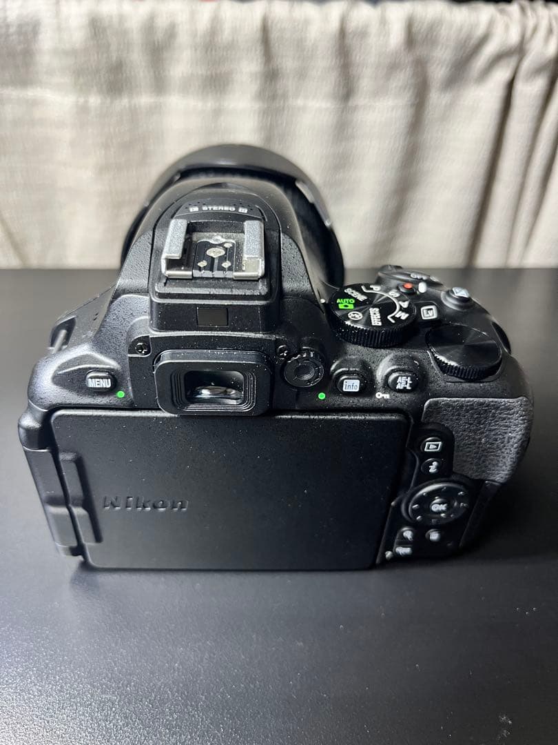 ♫ 美品 大口径レンズ付Nikon D5600 デジタル一眼レフ