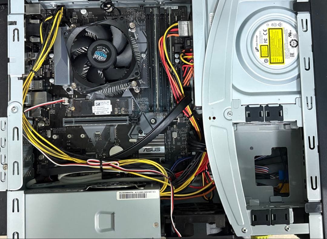 ⭐️M1201A⭐️i5-9500 SSD使用時間11時間