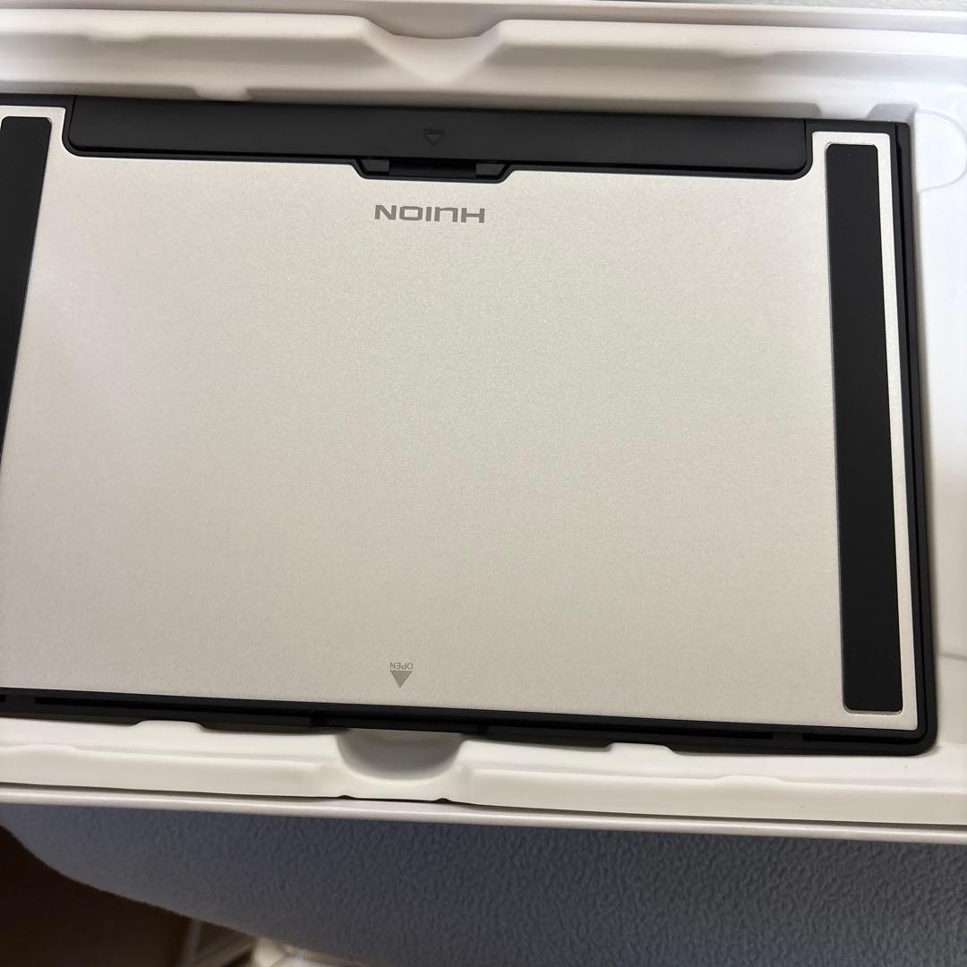 【美品】液晶ペンタブレットKAMVAS 12 日本限定