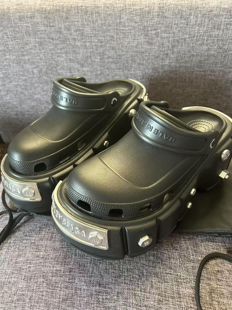 未使用 BALENCIAGA ×Crocs HARDCROCS サンダル 38