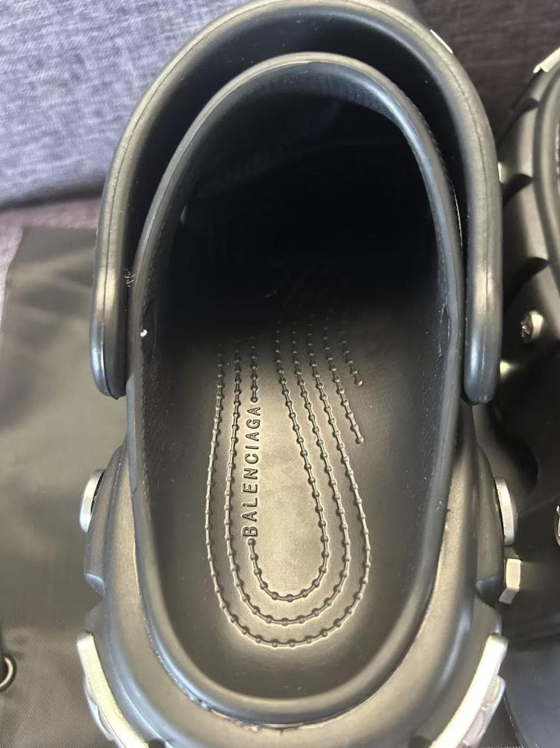 未使用 BALENCIAGA ×Crocs HARDCROCS サンダル 38