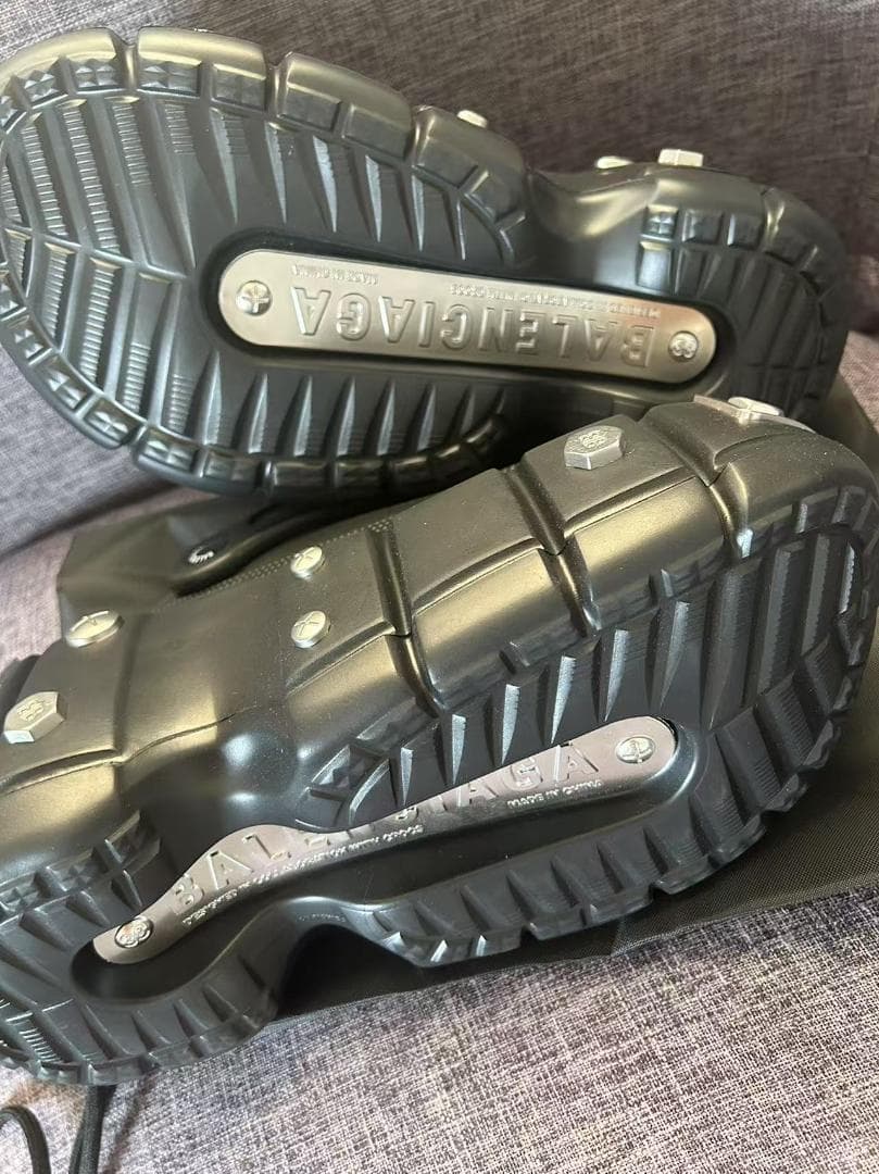 未使用 BALENCIAGA ×Crocs HARDCROCS サンダル 38