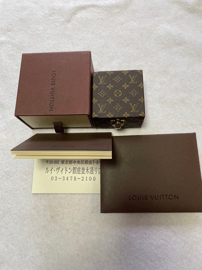 LOUIS VUITTON K18ホワイトゴールドグローブチャーム