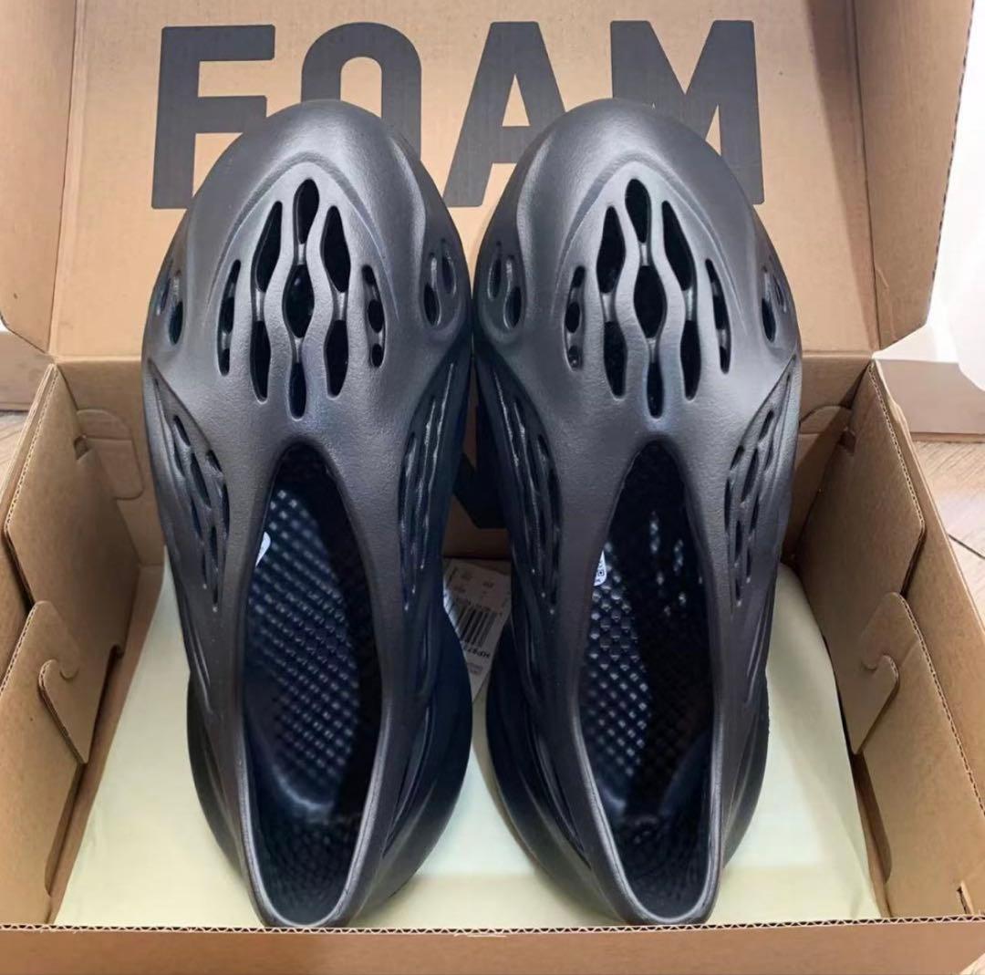 adidas Yeezy Foam Runner カーボン サンダル 25.5