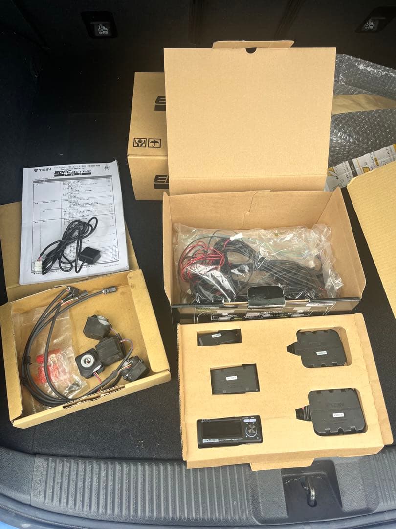 TEIN EDFC Active Pro サスペンションコントローラー