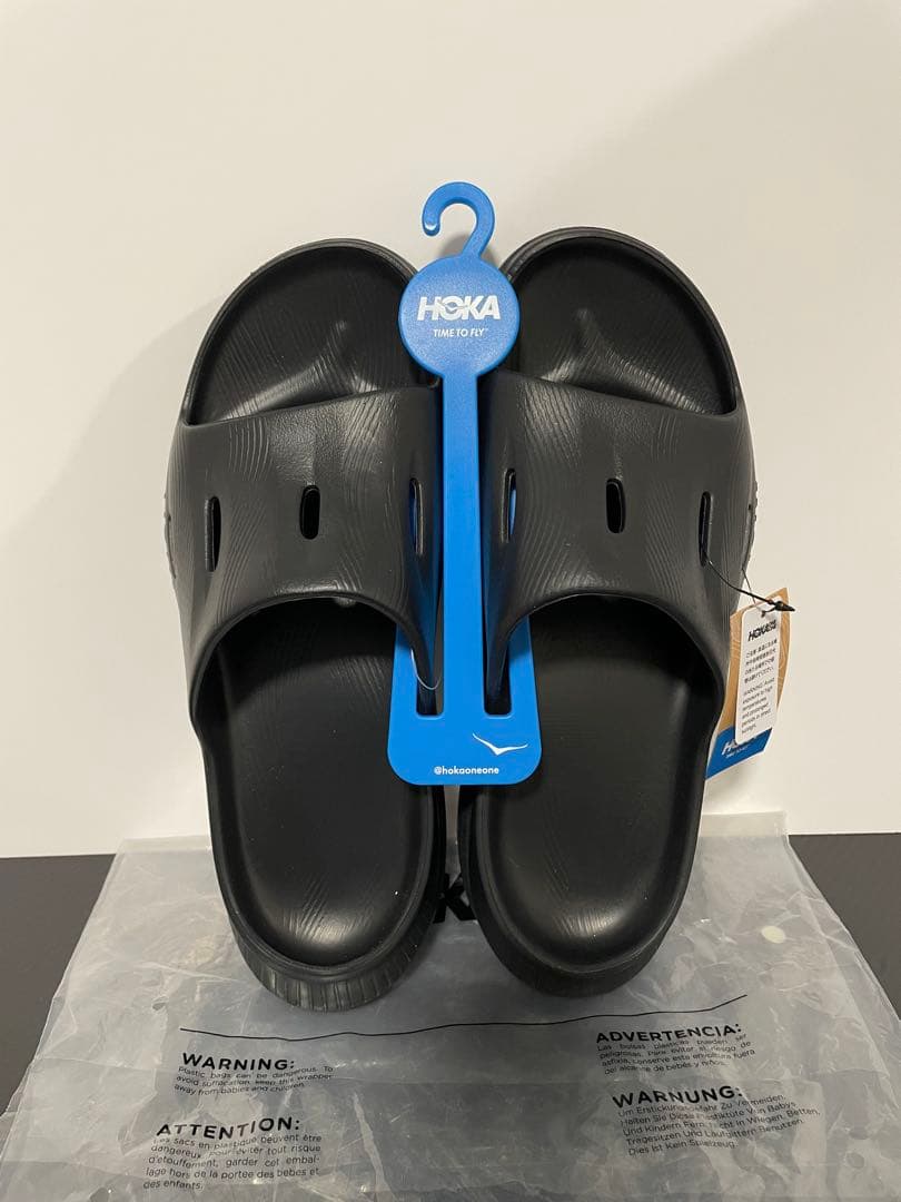 新品　未使用　HOKA ORA Recovery Sandal 27cm 黒