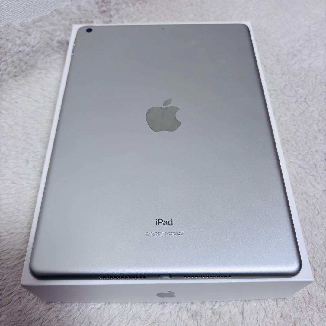 初期化済 iPad7 本体のみ 32GB wifi シルバー