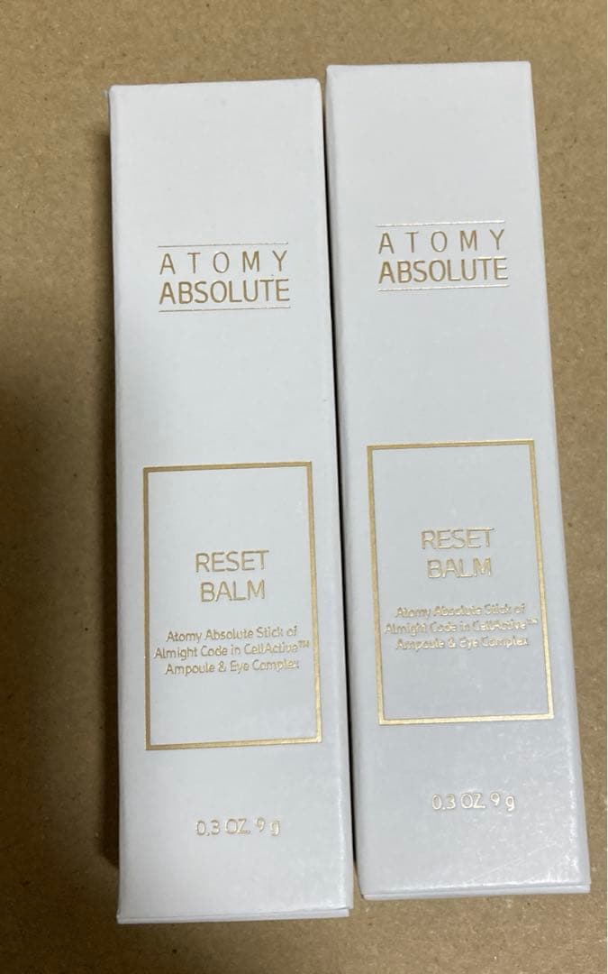 アトミ化粧品 BBクリーム2本とエイソルートリフレッシュバーム4本他