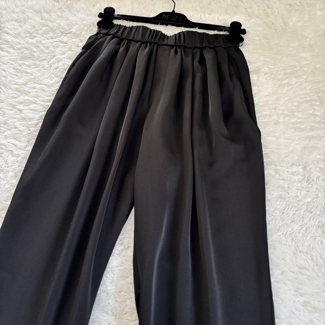 25年　ADORE アドーア　＜20周年記念＞ダルサテンパンツ　ストレートパンツ