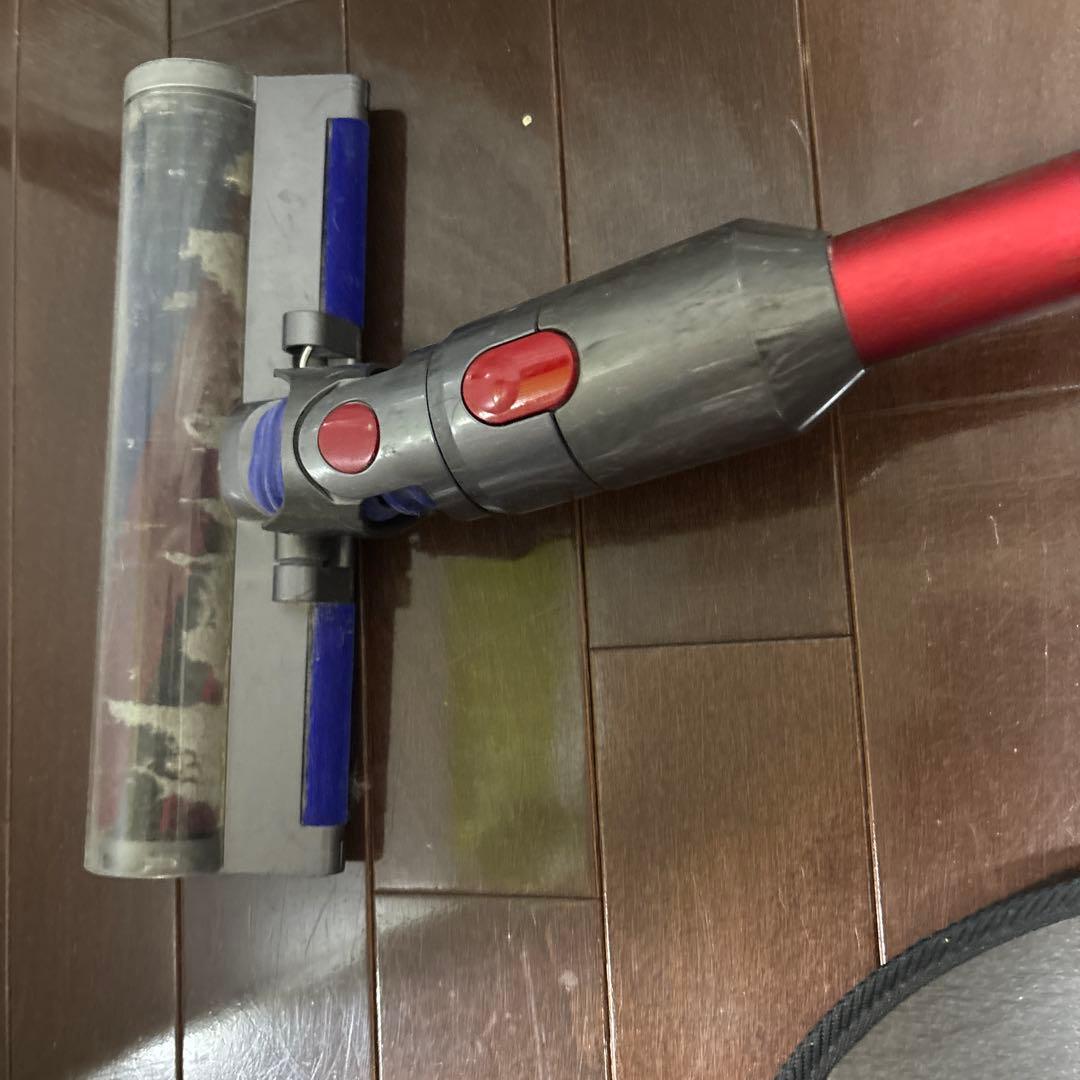 Dyson V8 Slim Fluffy スティッククリーナー　SV10KSLM