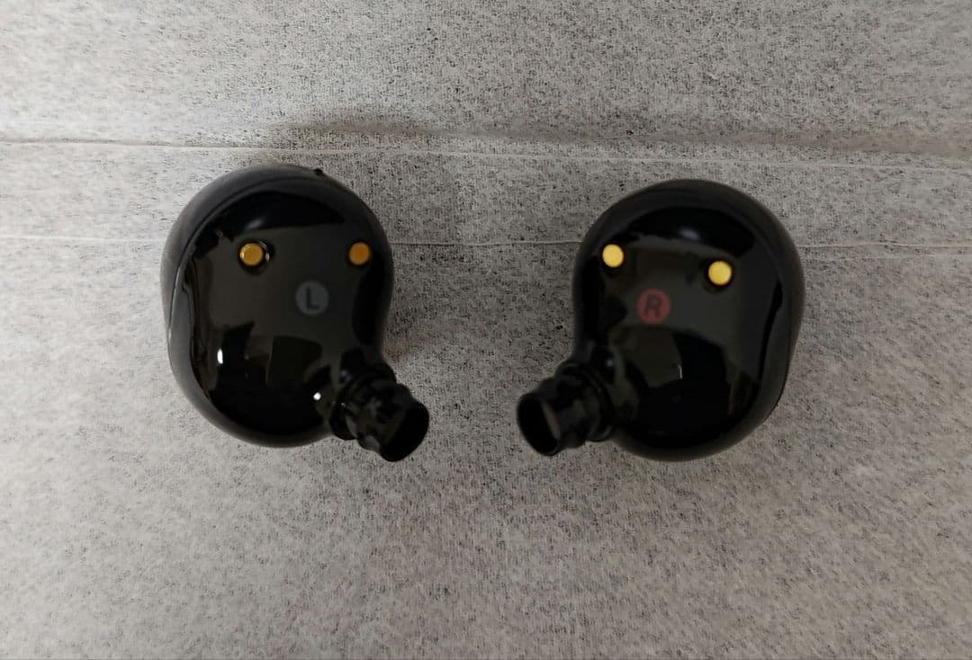 WF-1000XM5 ソニー SONY ワイヤレスイヤホン【未使用に近い】