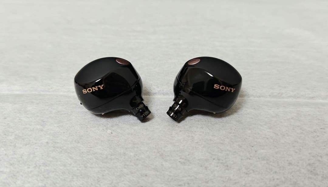 WF-1000XM5 ソニー SONY ワイヤレスイヤホン【未使用に近い】