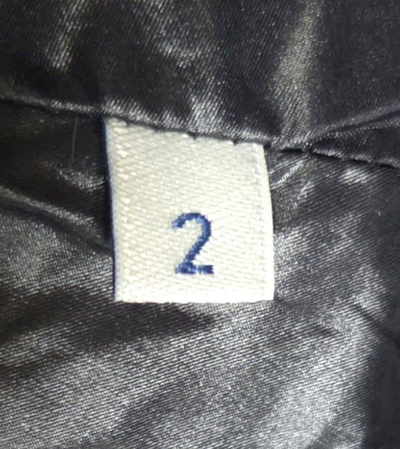 は*な様 モンクレール メンズ ダウンベスト 黒