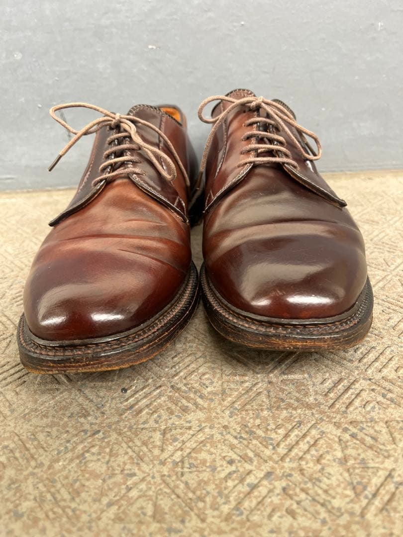 オールデン 990 コードバン プレーン トゥ 8D レザースティック付き