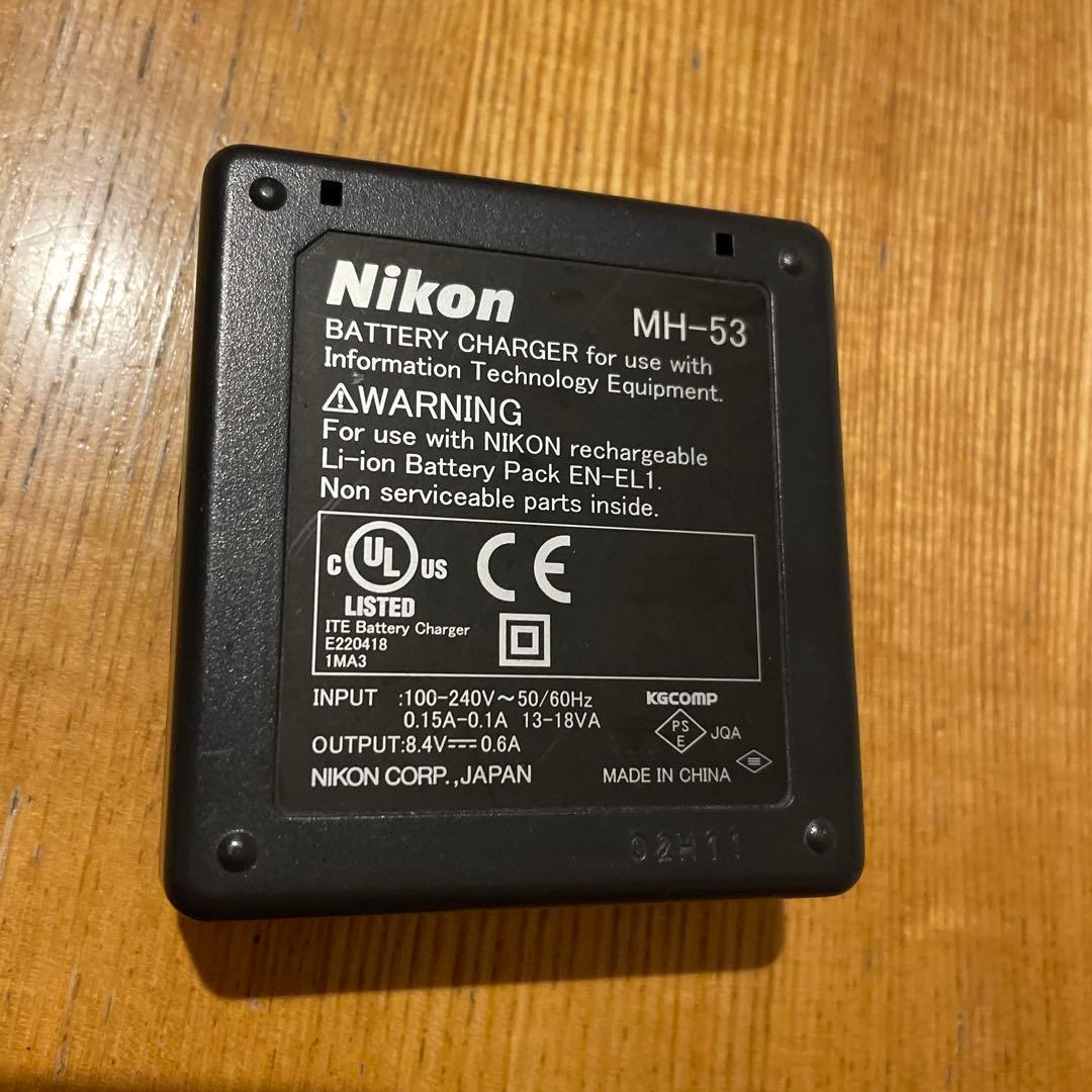 Nikon COOLPIX 4500 コンパクトデジタルカメラ