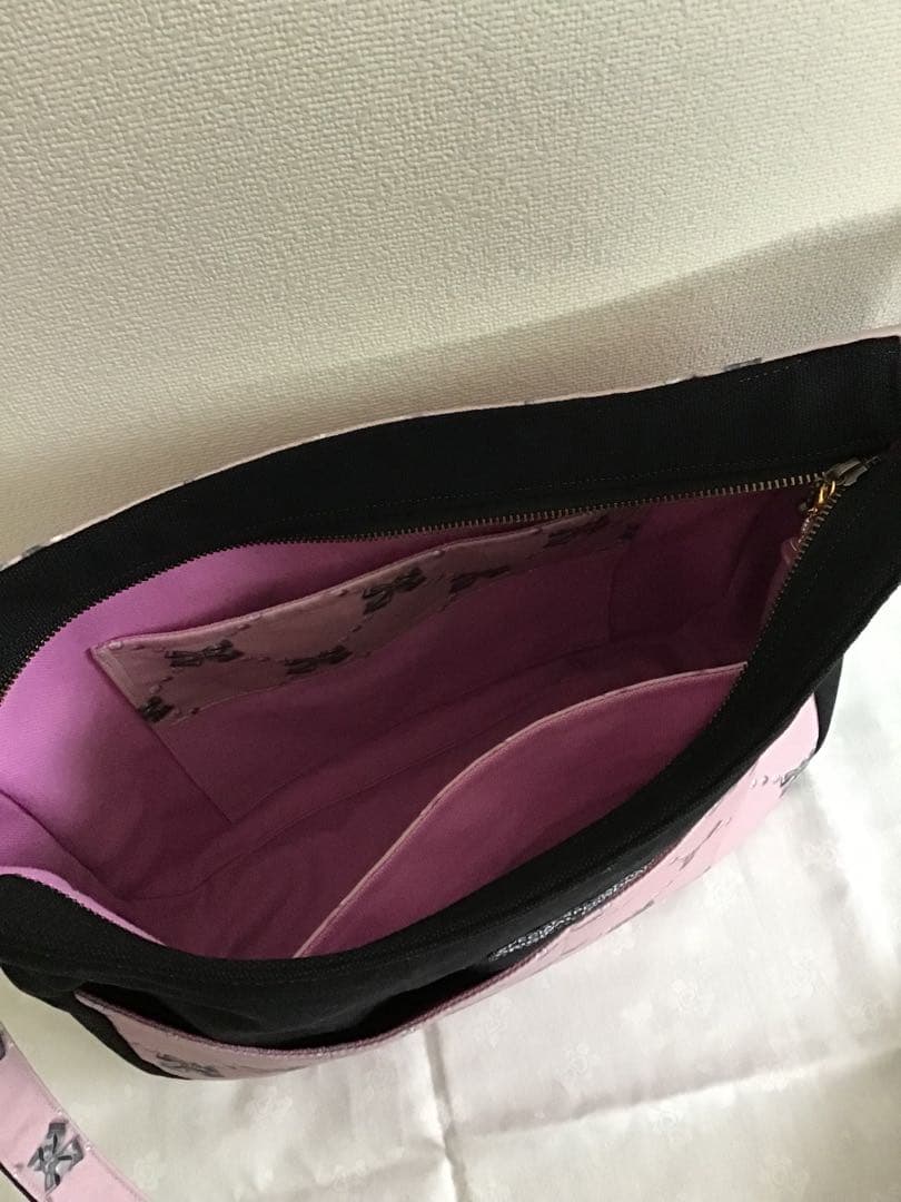 ハンドメイドショルダーバッグ☆ファスナーショルダー☆＊まる＊です♪