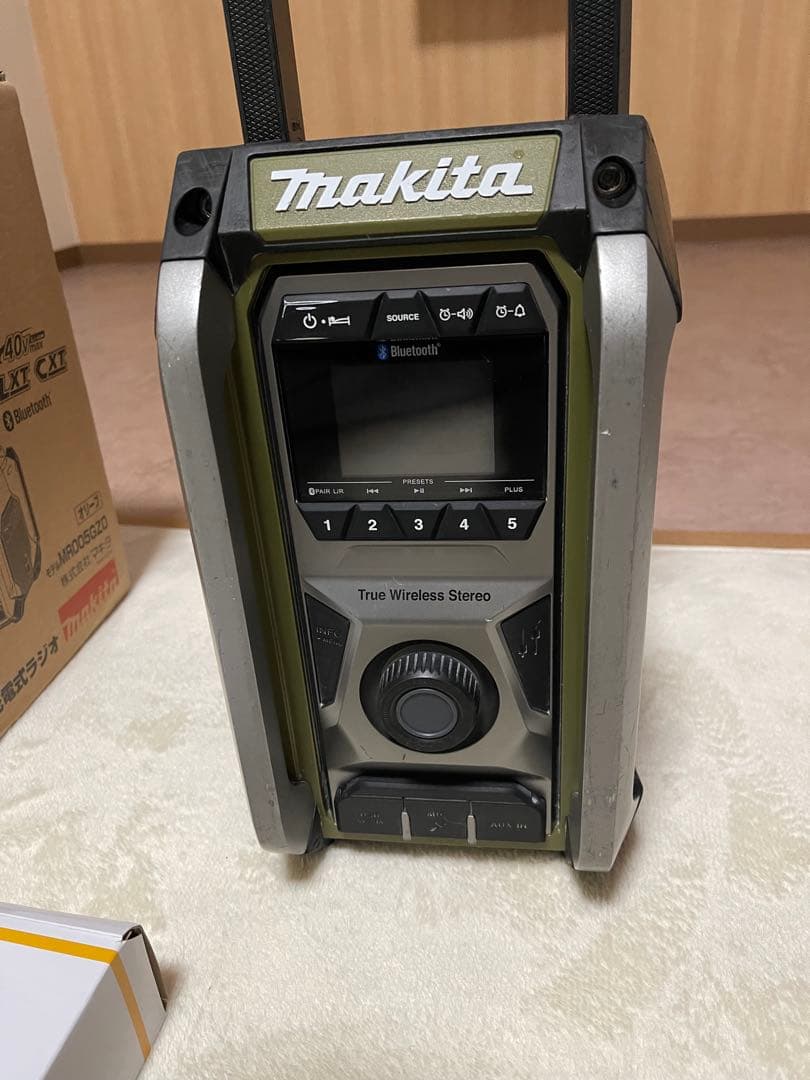 マキタMR005G 現場ラジオ オリーブカラーBluetooth 充電式ラジオ
