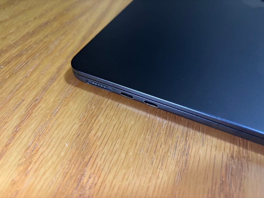 MacBook Air M2チップ