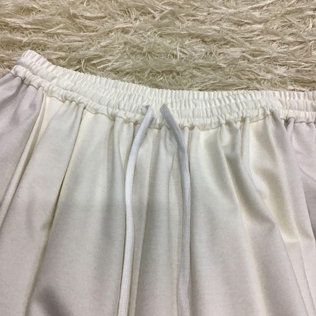 LE PHIL コンパクトギャザーワイドパンツ　ホワイト