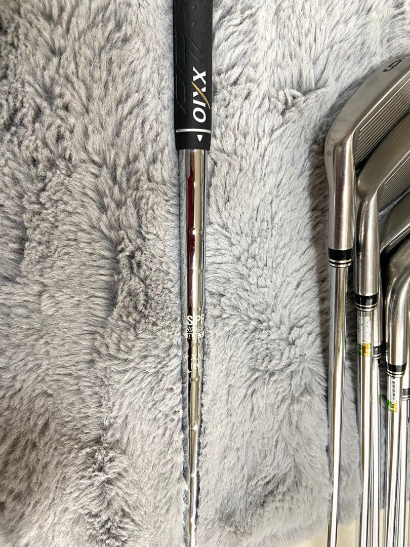9代目ゼクシオ XXIO9 メンズアイアン7本 セット スチール R