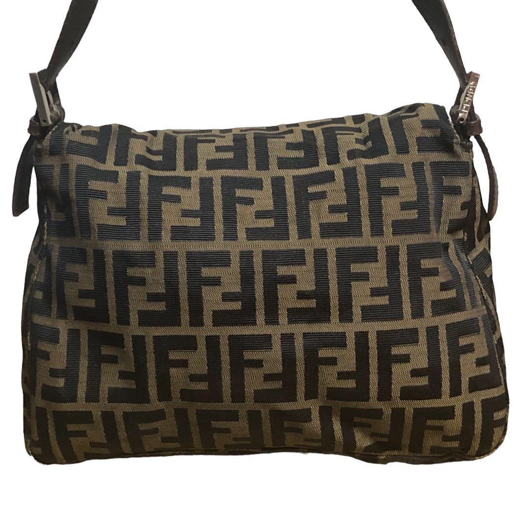 bashmentFENDI フェンディ マンマバケット ズッカ柄 FF